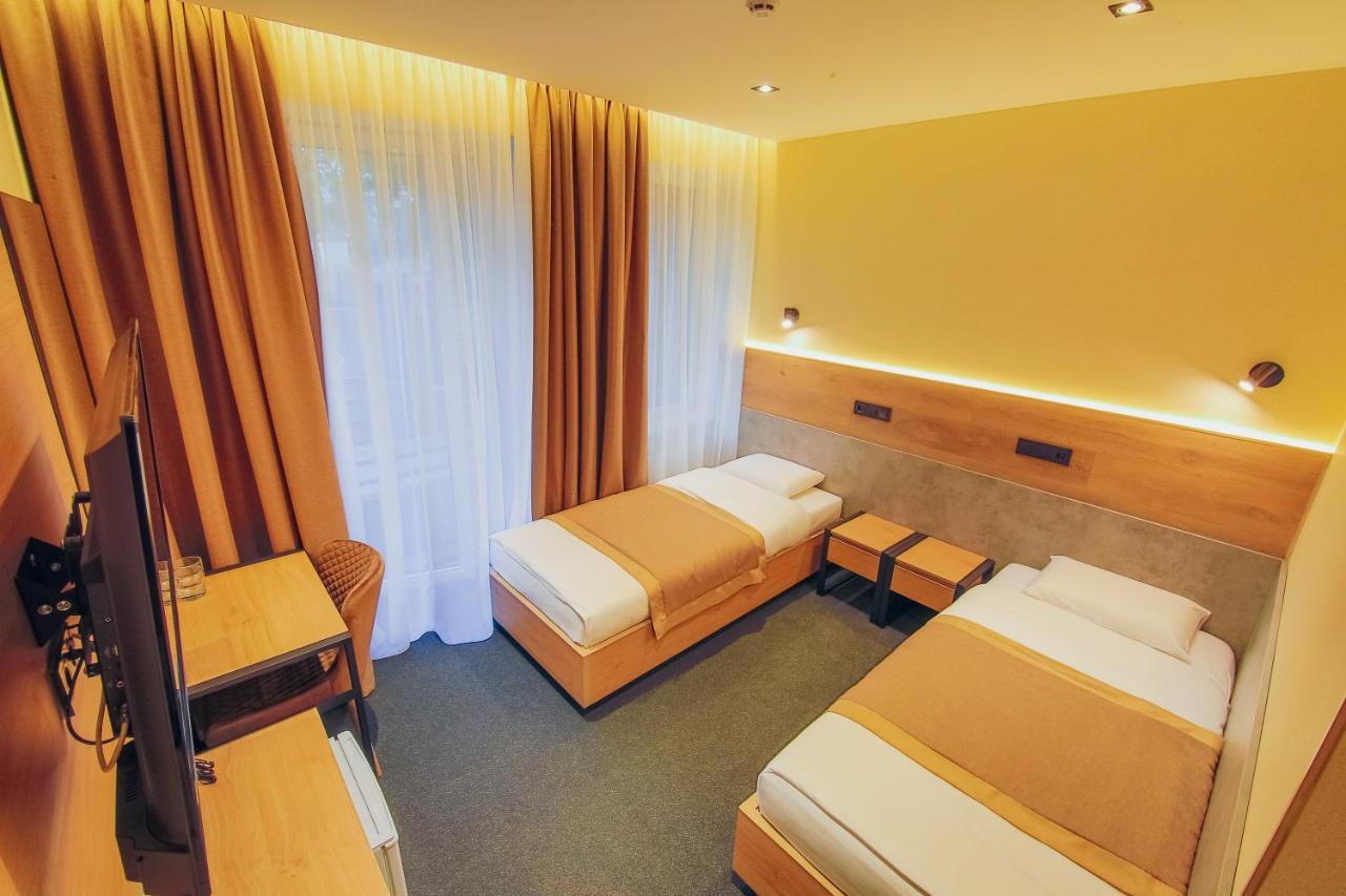 Sport Hotel 1 Cherkasy Ngoại thất bức ảnh